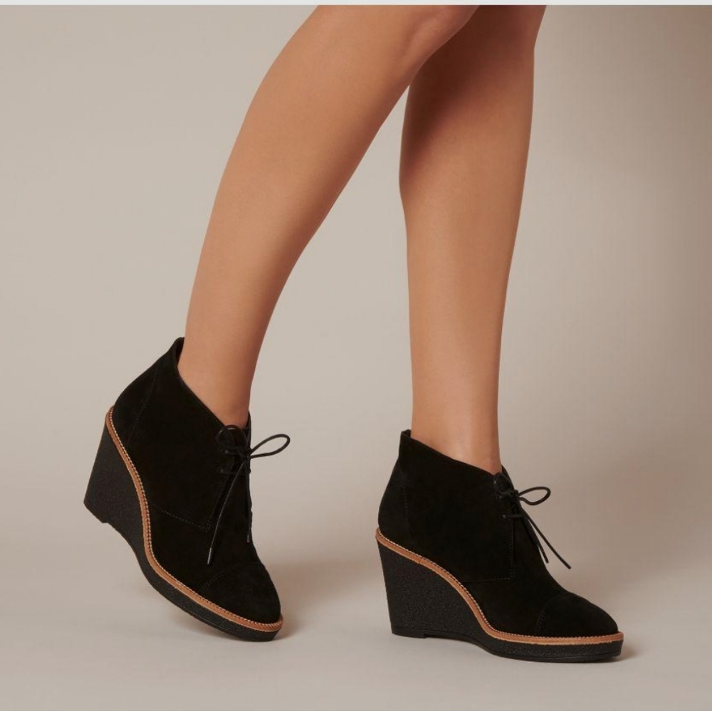 L.K. Bennett London Madi Black Suede Lace Up Ankle Boot Size EU 42 US 11